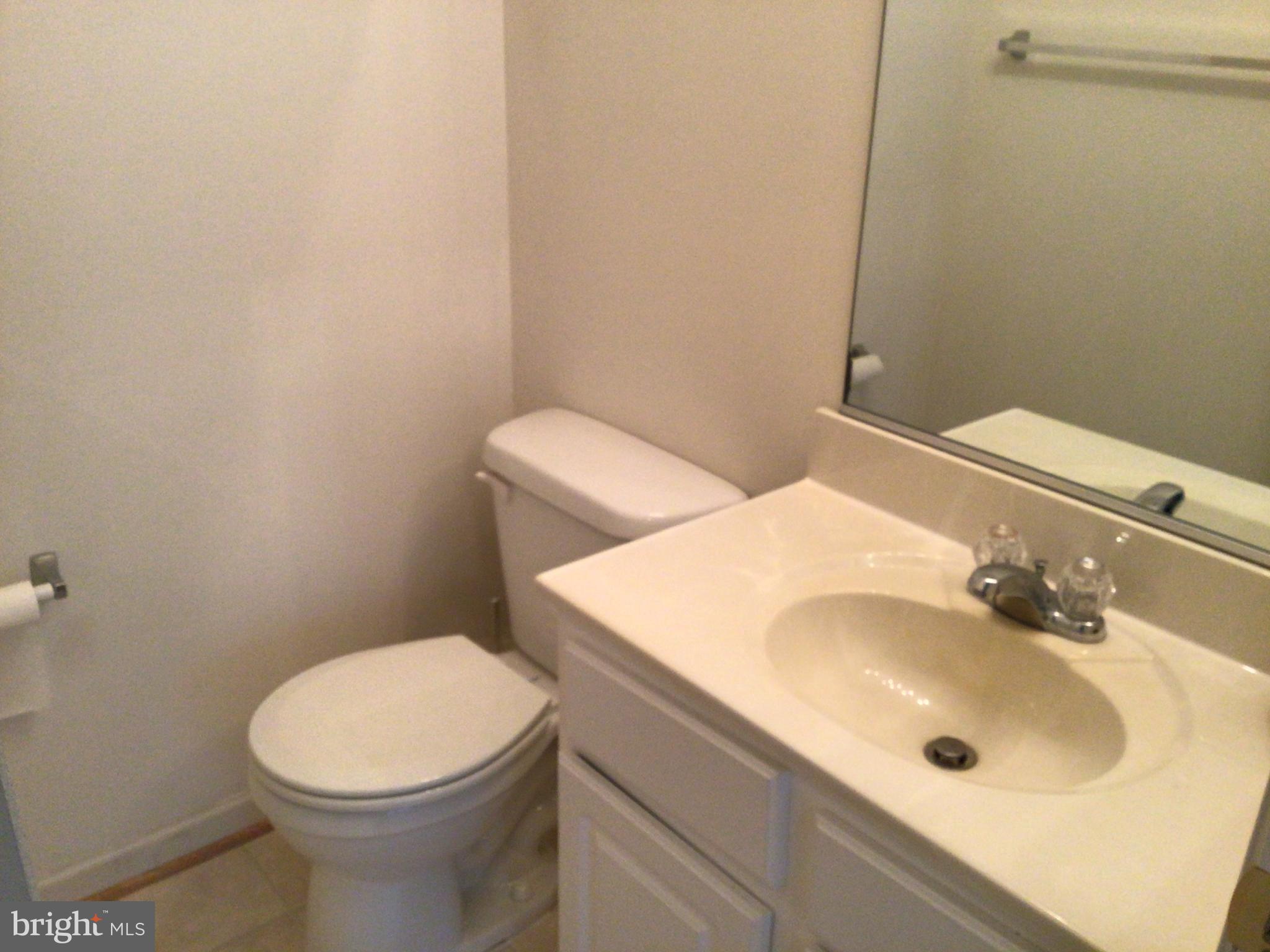 834 Lowe Road Baltimore, MD 21220 - Photo 8 of 39 Powder room in the den