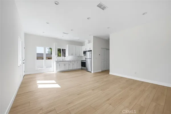 $4,300 | 1431 Montgomery Avenue, Glendale, CA 91202