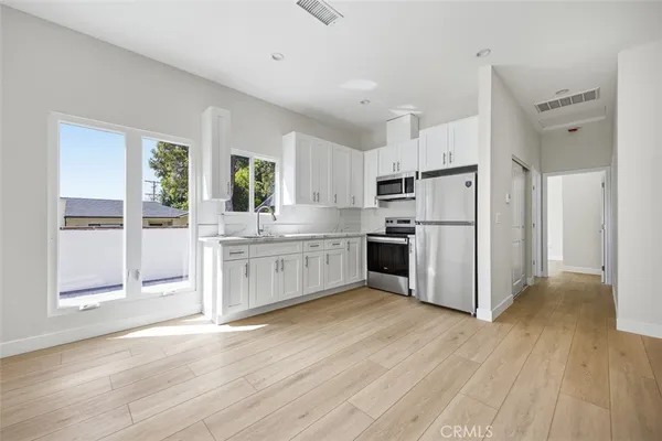 $4,300 | 1431 Montgomery Avenue, Glendale, CA 91202