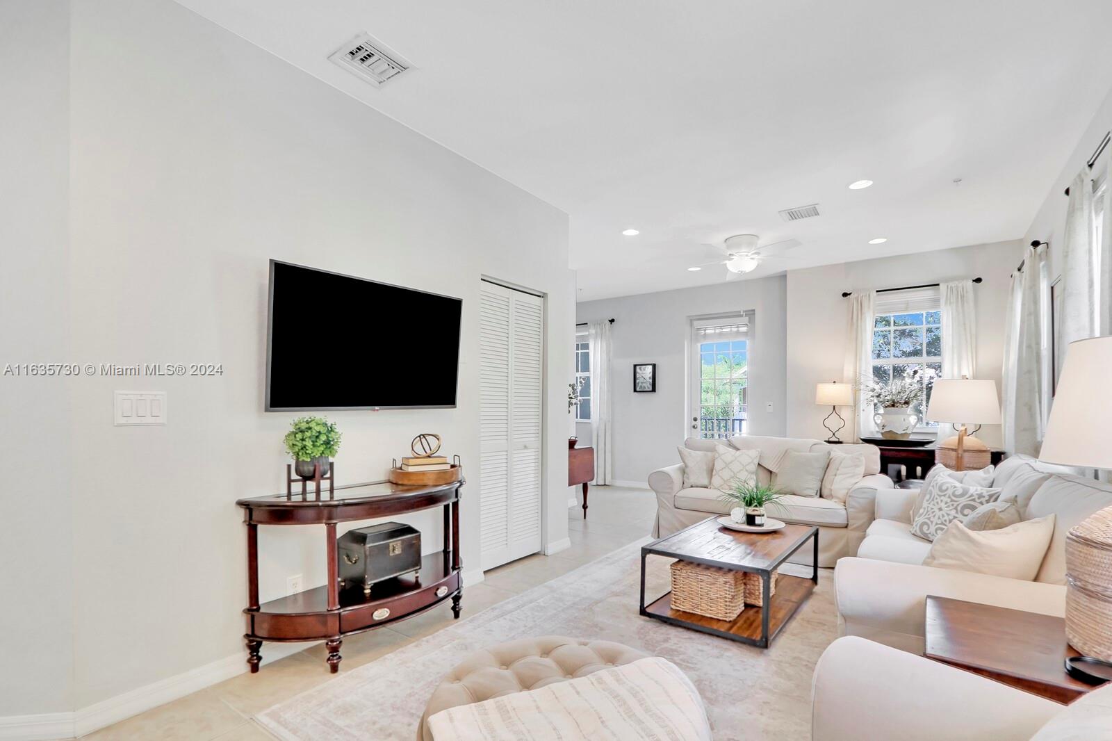 105 Black Ironwood Road, Unit 101 Jupiter, FL 33458 - Photo 15 of 37