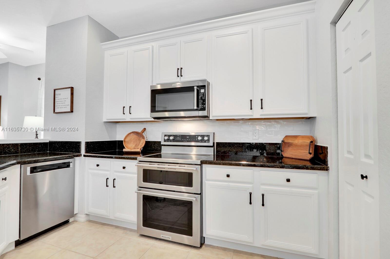 105 Black Ironwood Road, Unit 101 Jupiter, FL 33458 - Photo 19 of 37