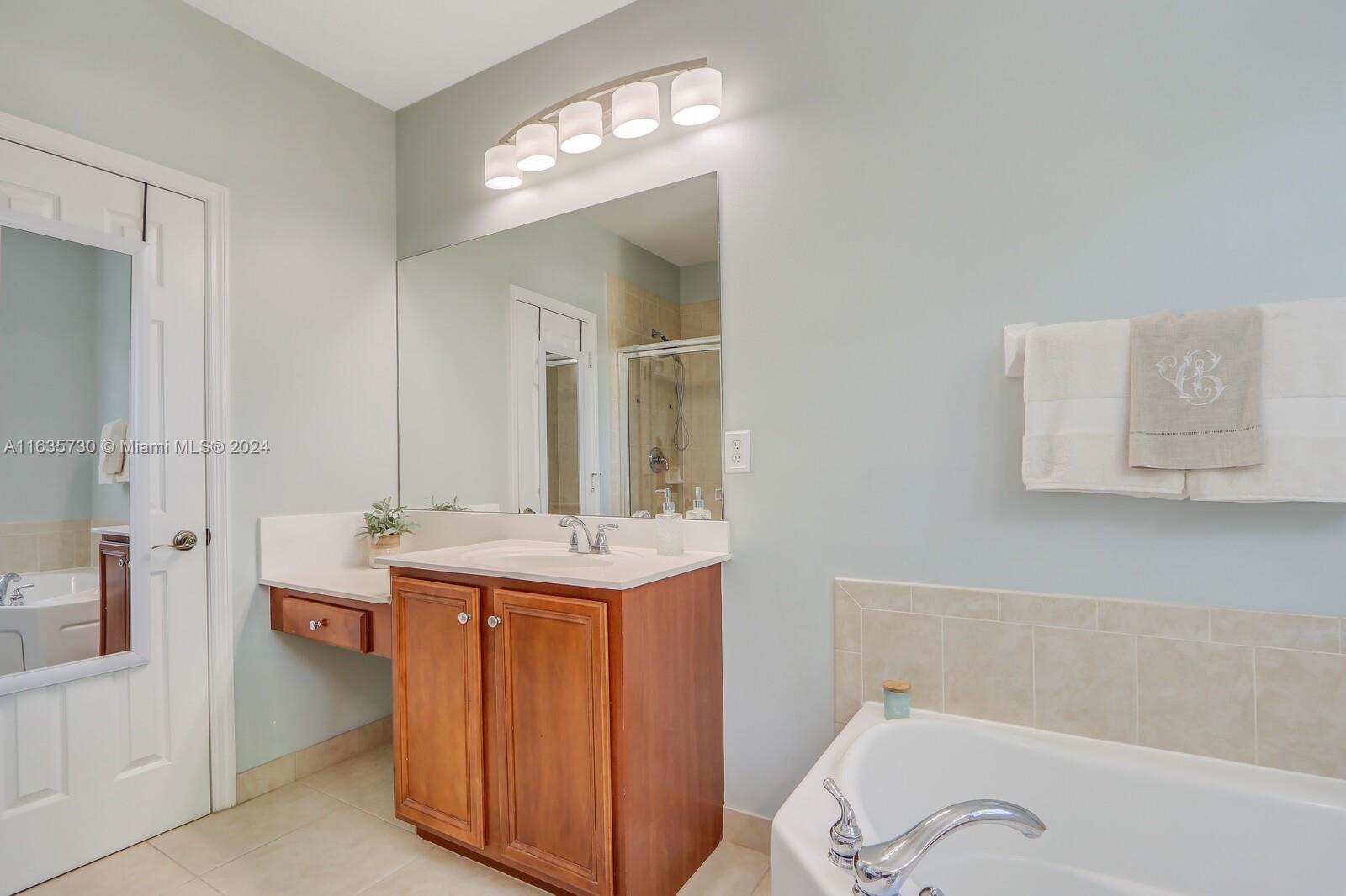 105 Black Ironwood Road, Unit 101 Jupiter, FL 33458 - Photo 28 of 37