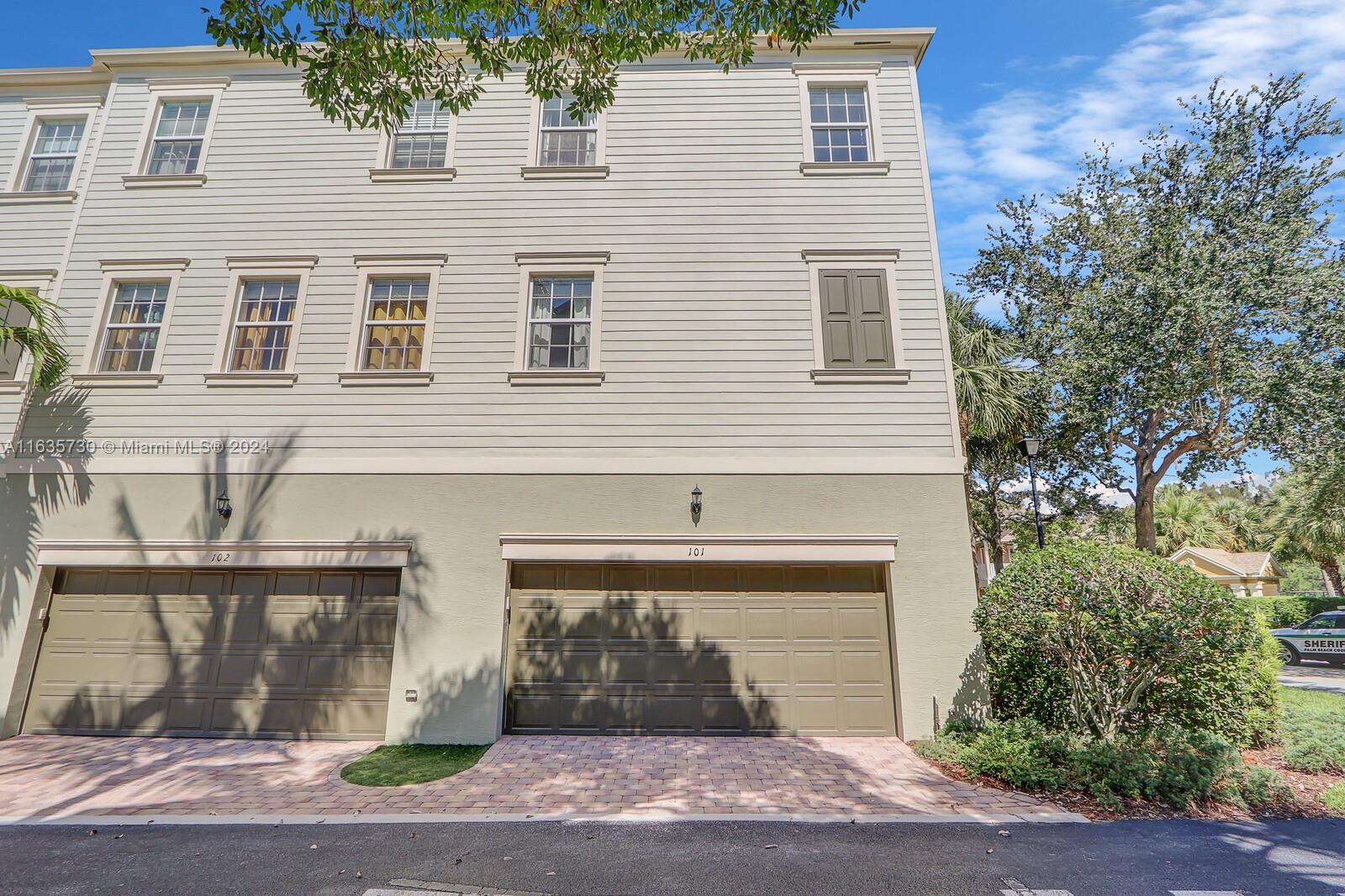105 Black Ironwood Road, Unit 101 Jupiter, FL 33458 - Photo 35 of 37