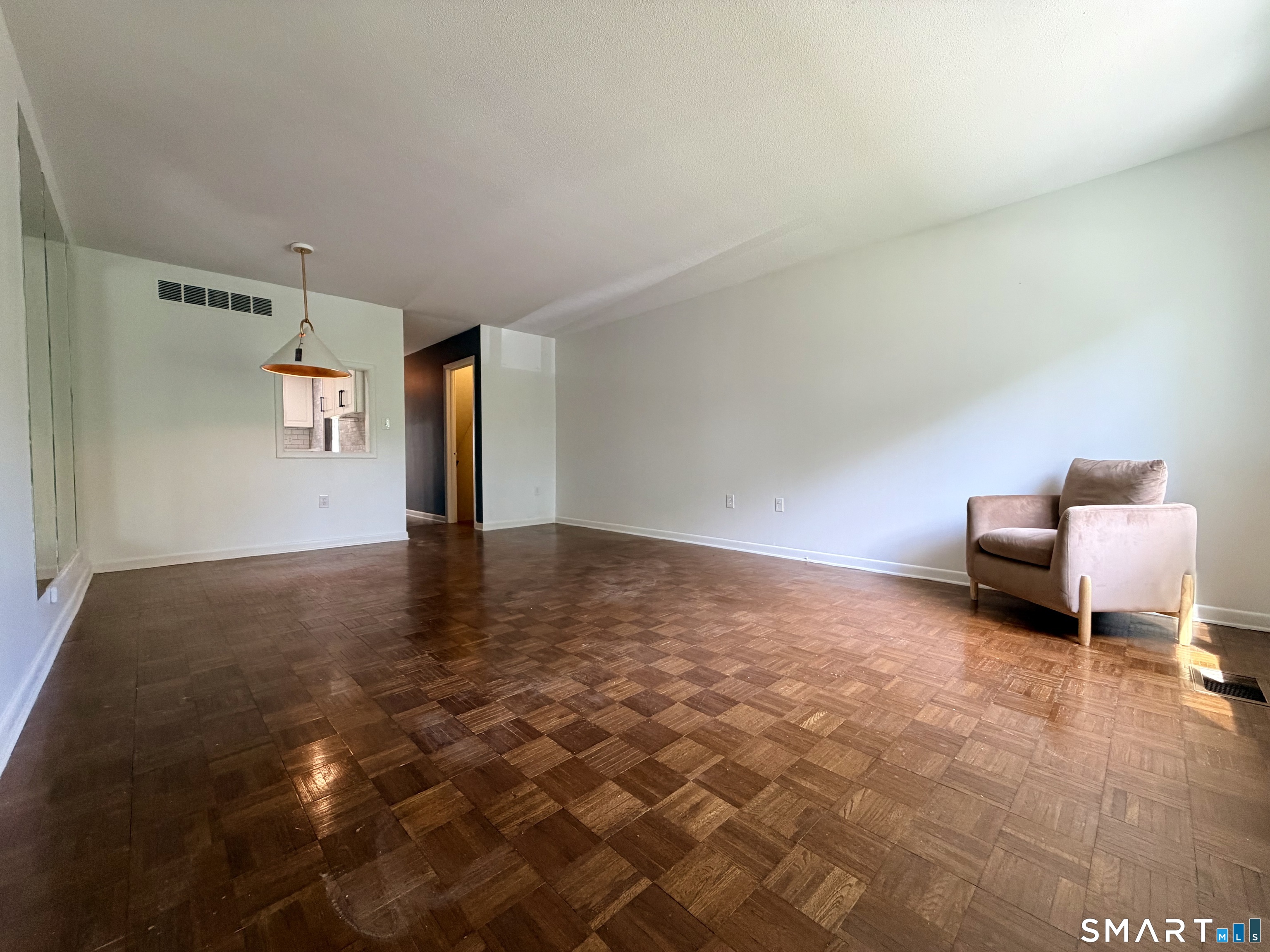 715 Frenchtown Road, Unit 49 Bridgeport, CT 06606 - Photo 8 of 28
