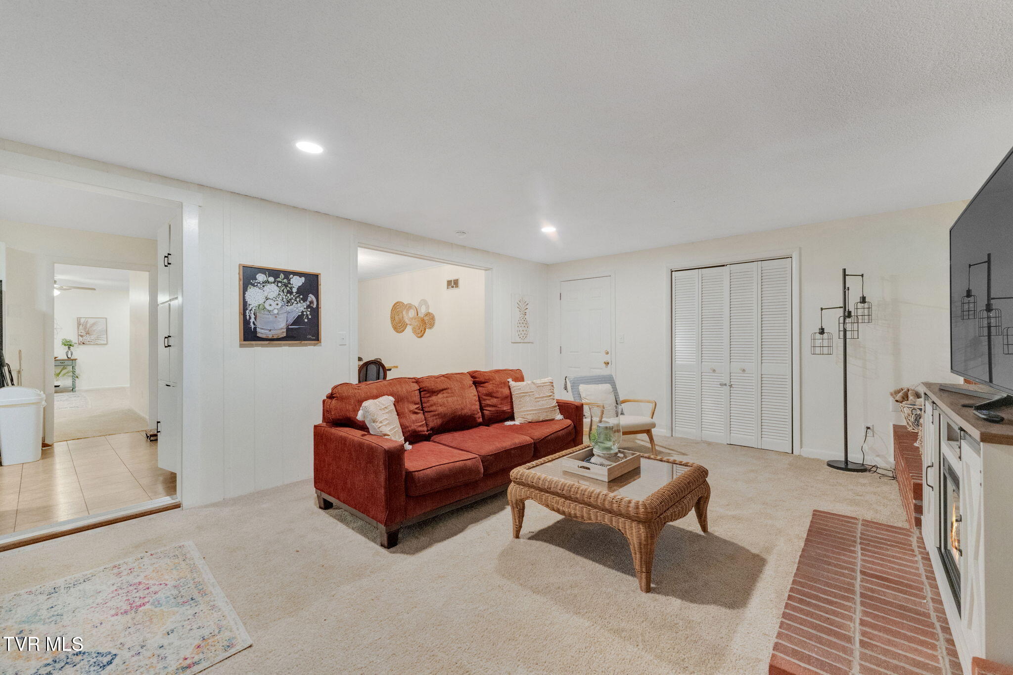 10 Okeechobee Drive Johnson City, TN 37604 - Photo 19 of 34 19-web-or-mls-DSC05494