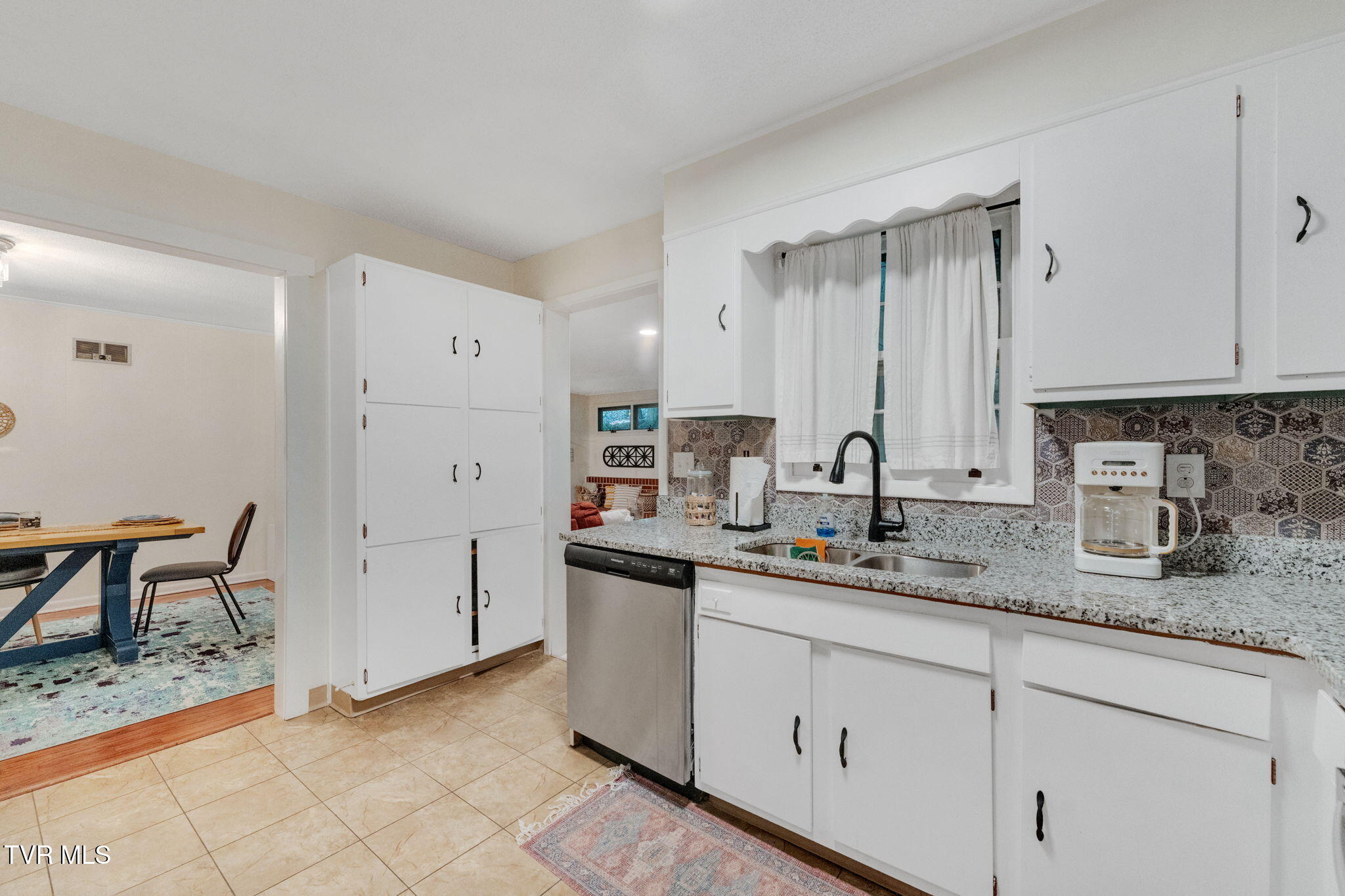 10 Okeechobee Drive Johnson City, TN 37604 - Photo 24 of 34 24-web-or-mls-DSC05509