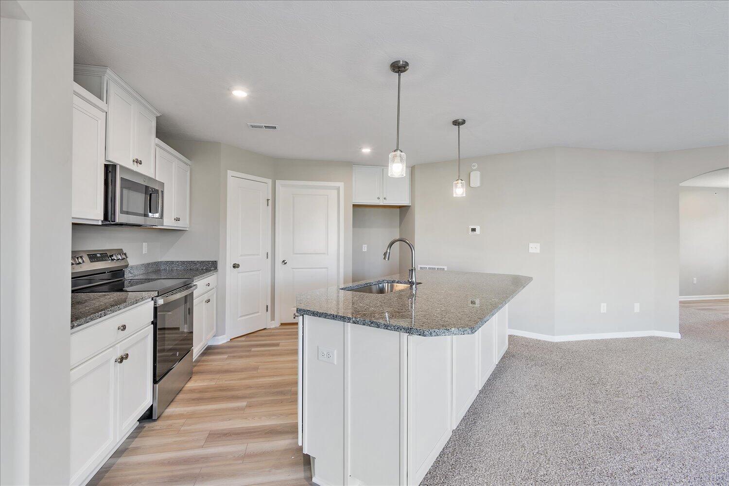 2416 Bella Ridge, Unit 406201 Covington, KY 41017 - Photo 10 of 34 Gallery Image 10