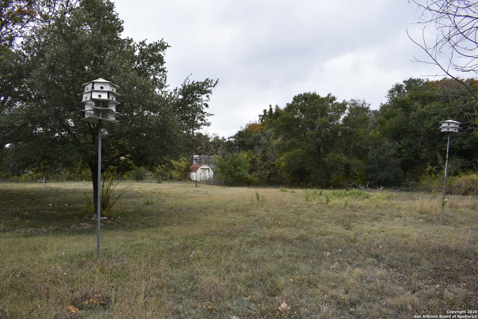 320 Babcock Road San Antonio, TX 78201 - Photo 25 of 27 a view of outdoor space with trees