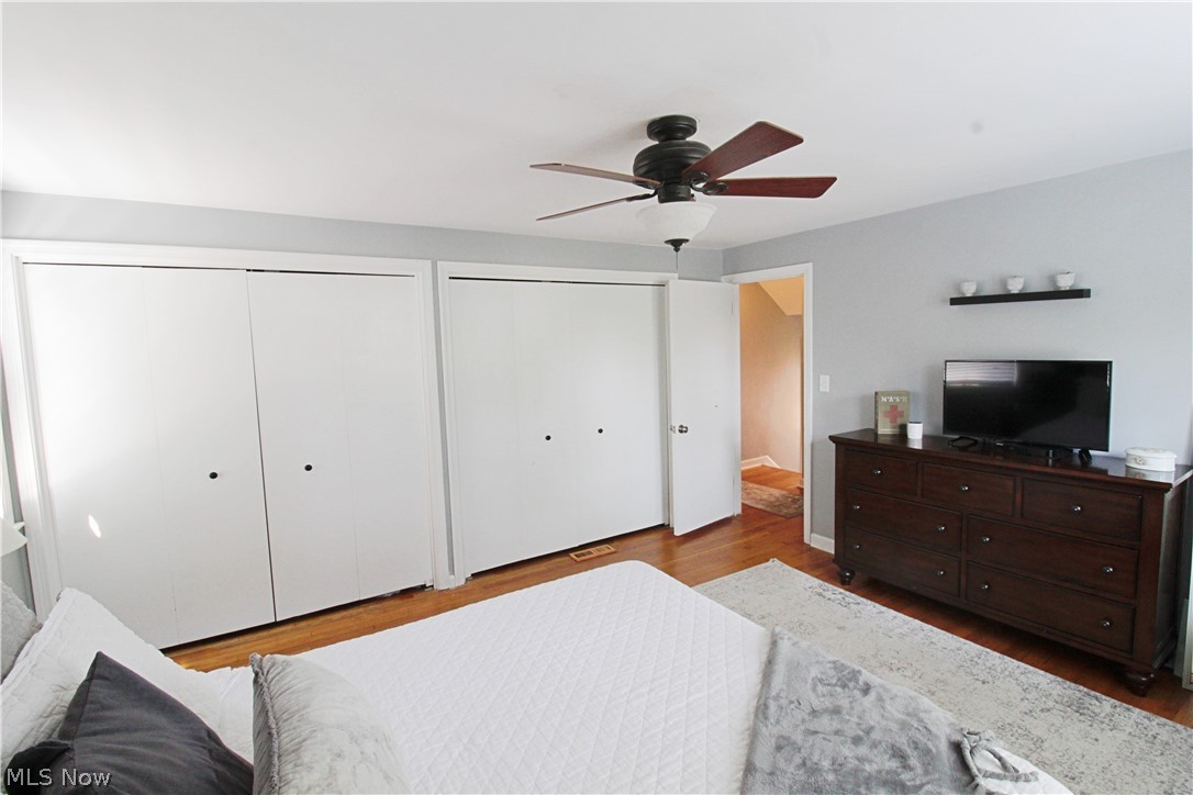 3837 Faversham Road Cleveland, OH 44118 - Photo 21 of 26 Bedroom #1