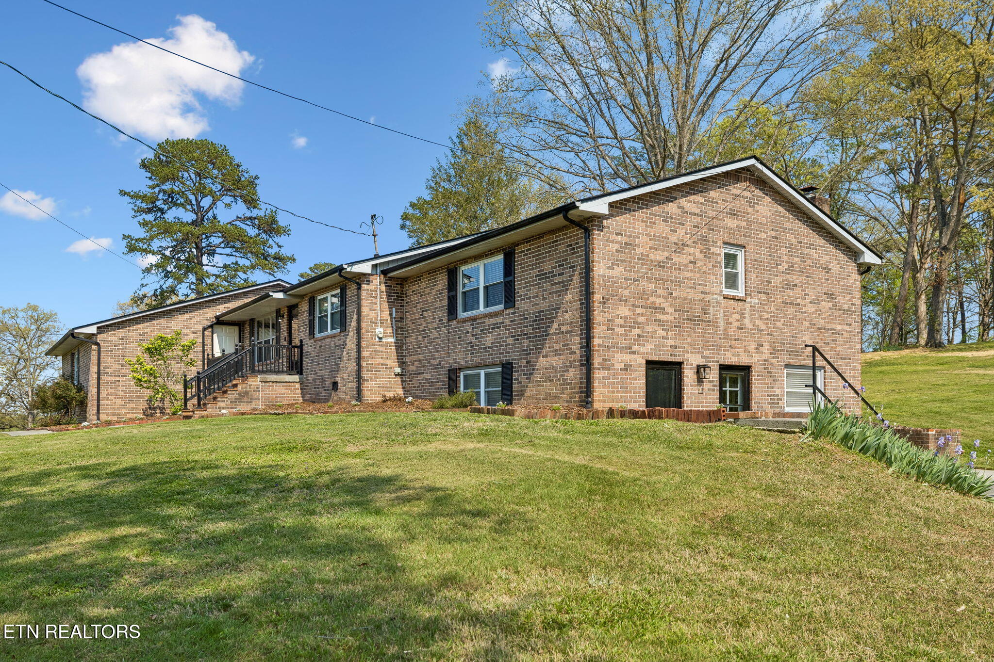 1050 Lawnville Road Kingston, TN 37763 - Photo 6 of 57 1-1050 Lawnville Rd - 001