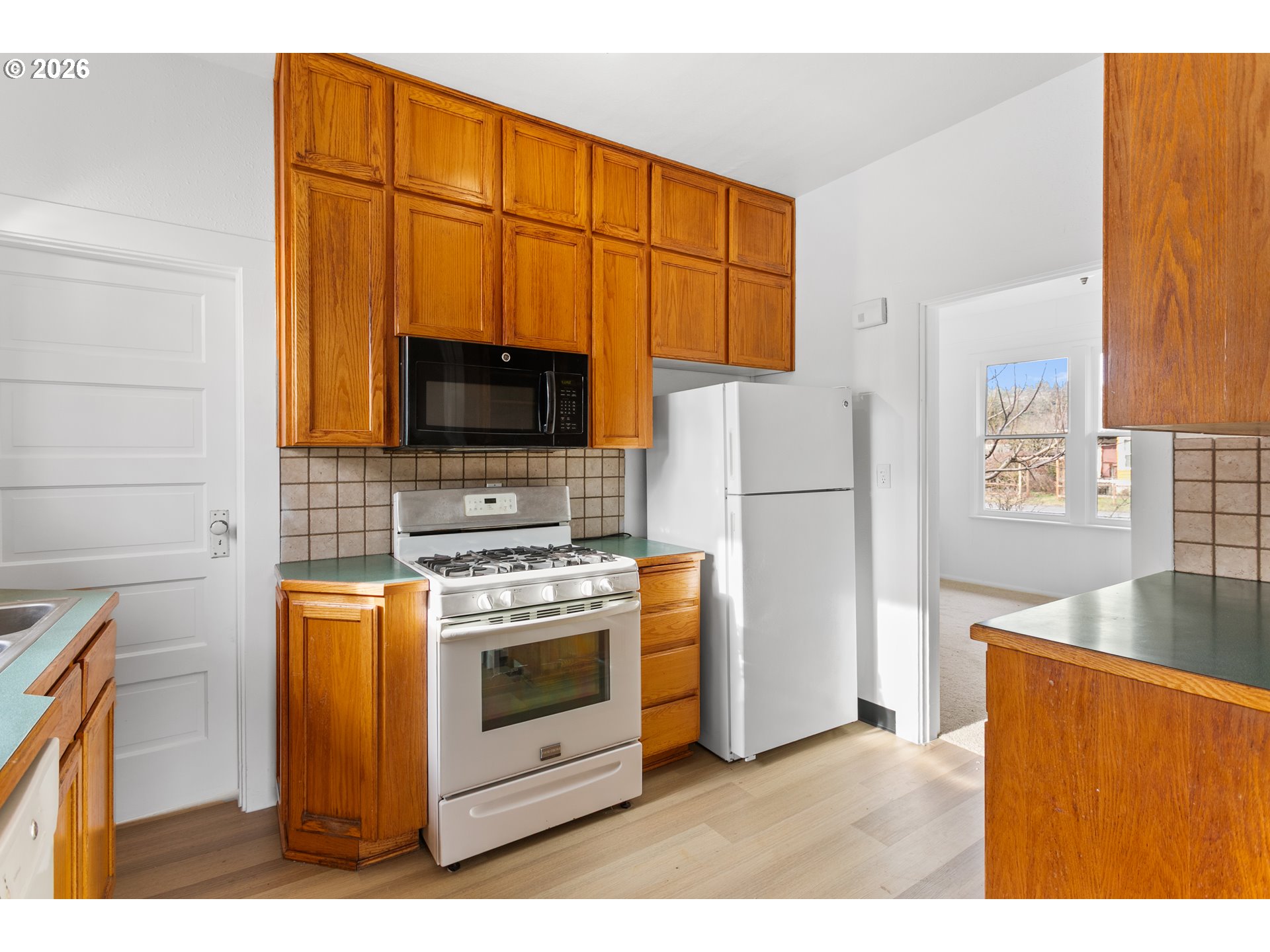 108 Southeast Franklin Street Camas, WA 98607 - Photo 17 of 37