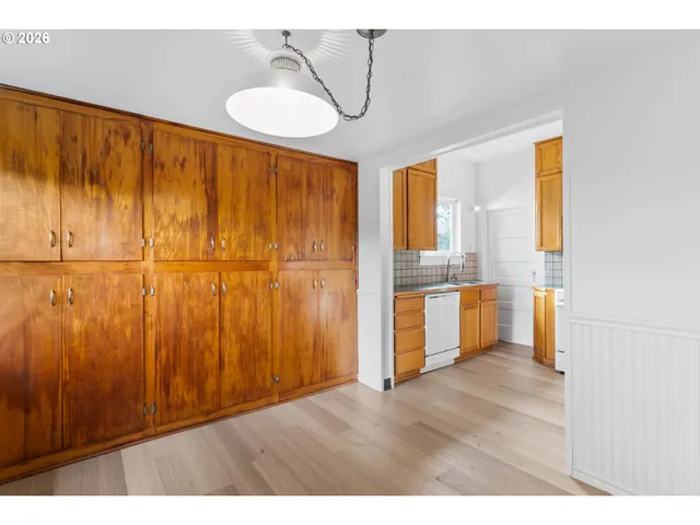 $479,900 | 108 Southeast Franklin Street, Camas, WA 98607