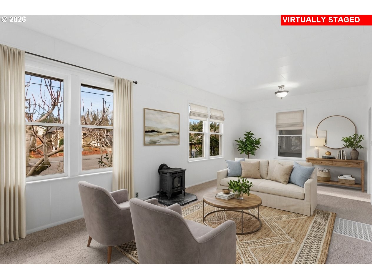 108 Southeast Franklin Street Camas, WA 98607 - Photo 4 of 37