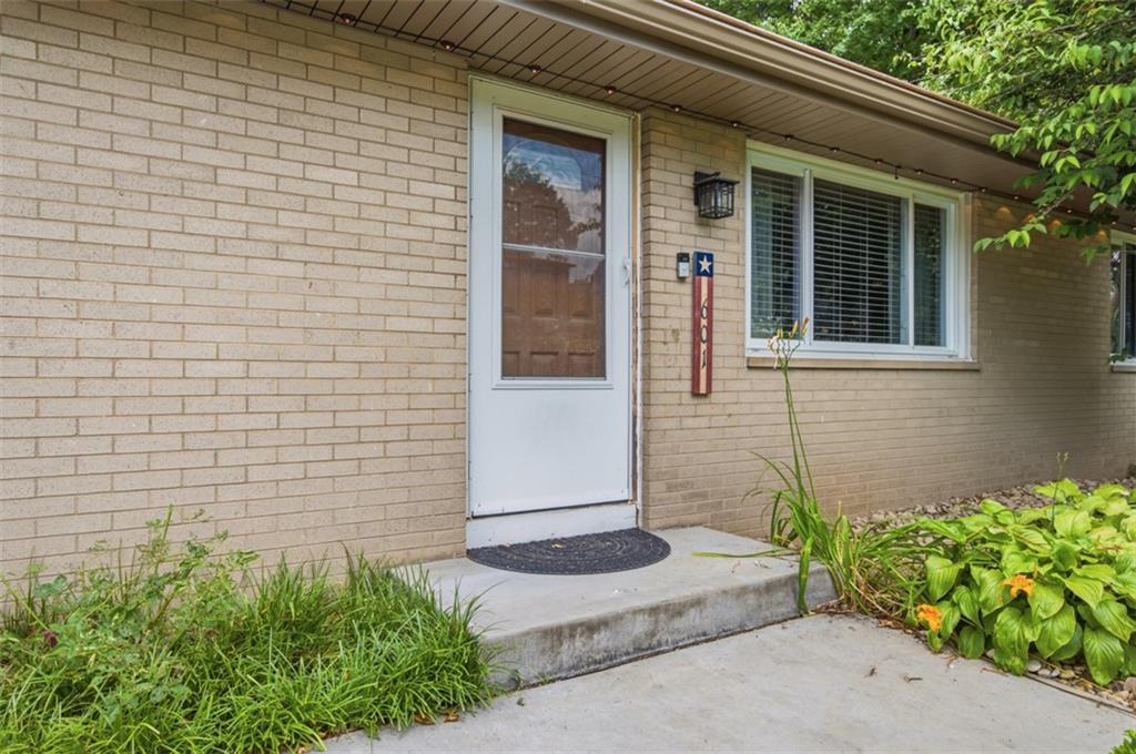 601 Wack Drive Rochester, PA 15074 - Photo 6 of 44