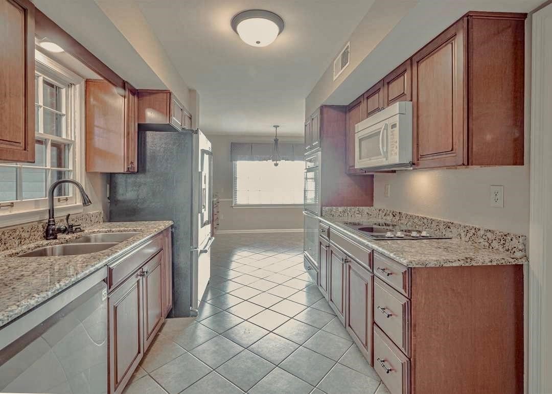 8091 Ridgetown Lane Memphis, TN 38138 - Photo 13 of 39