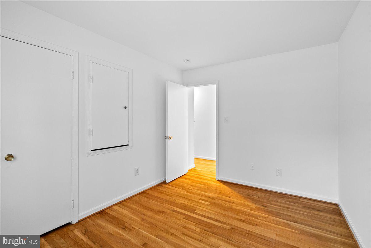 8608 Greeley Boulevard Springfield, VA 22152 - Photo 20 of 34 a view of empty room