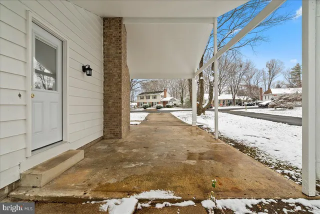 $4,100 | 8608 Greeley Boulevard, Springfield, VA 22152