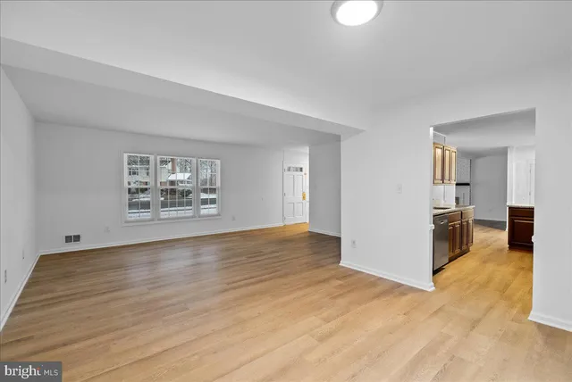 $4,100 | 8608 Greeley Boulevard, Springfield, VA 22152