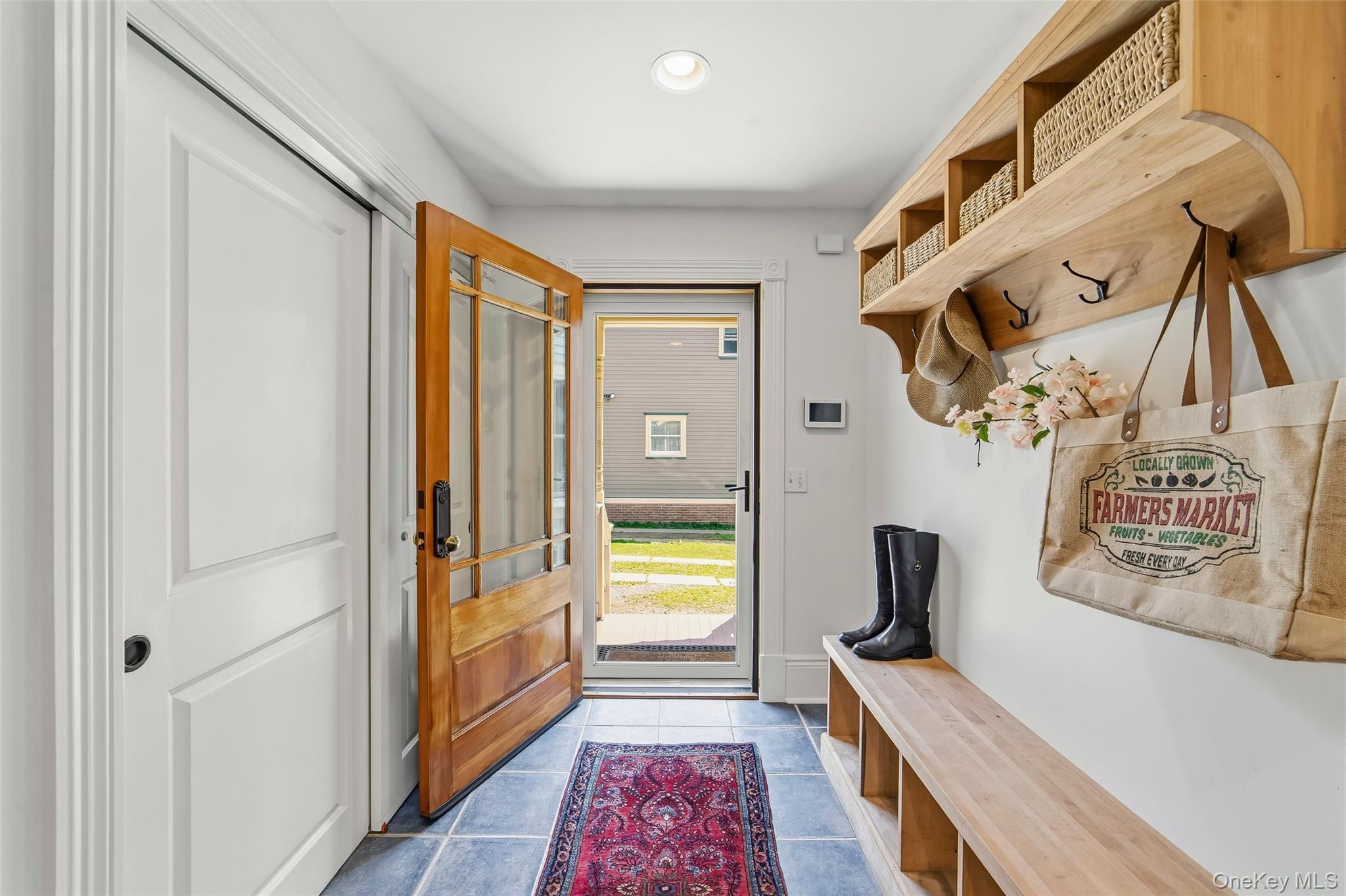 215 Walnut Street Peekskill, NY 10566 - Photo 11 of 26