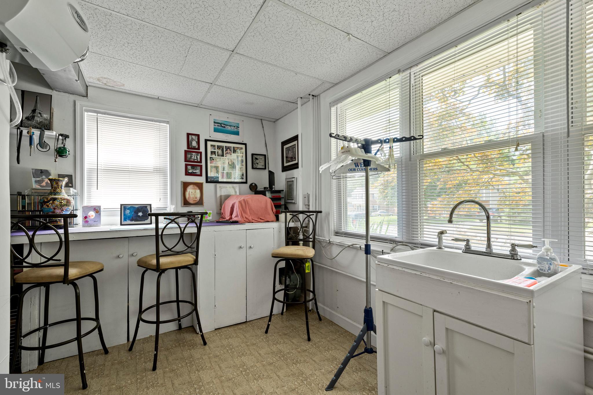 1008 Breezewick Road Towson, MD 21286 - Photo 21 of 34 Utility/Laundry Room
