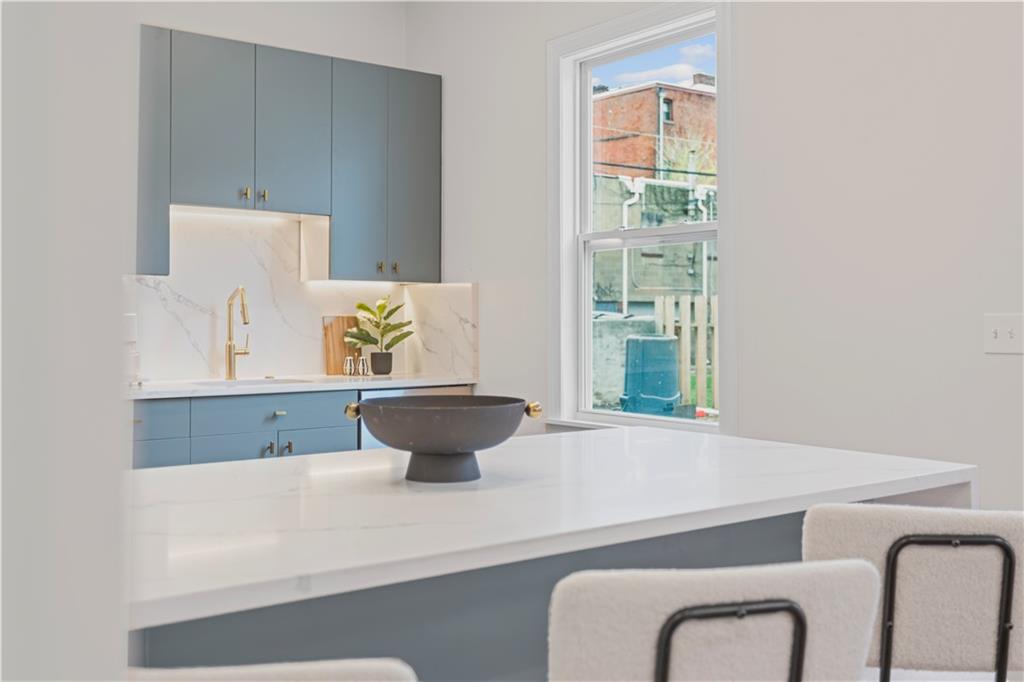 4912 Dearborn Street Pittsburgh, PA 15224 - Photo 11 of 39