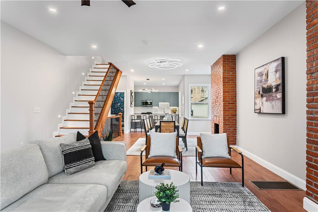 4912 Dearborn Street Pittsburgh, PA 15224 - Photo 5 of 39