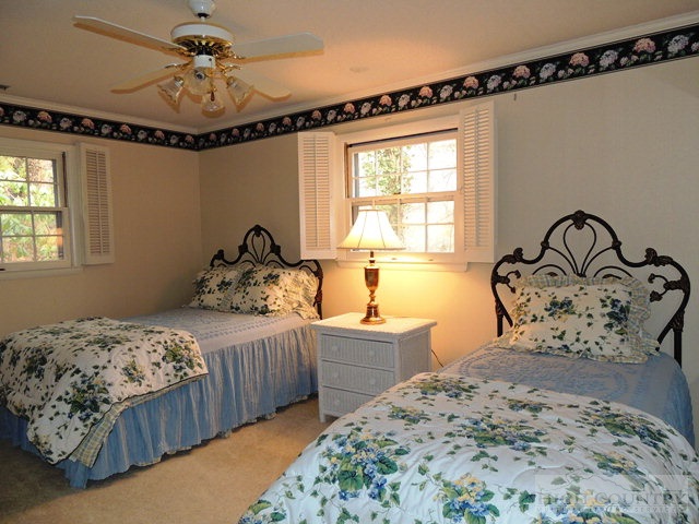 252 Pine Street Boone, NC 28607 - Photo 8 of 34 Gallery Image 8