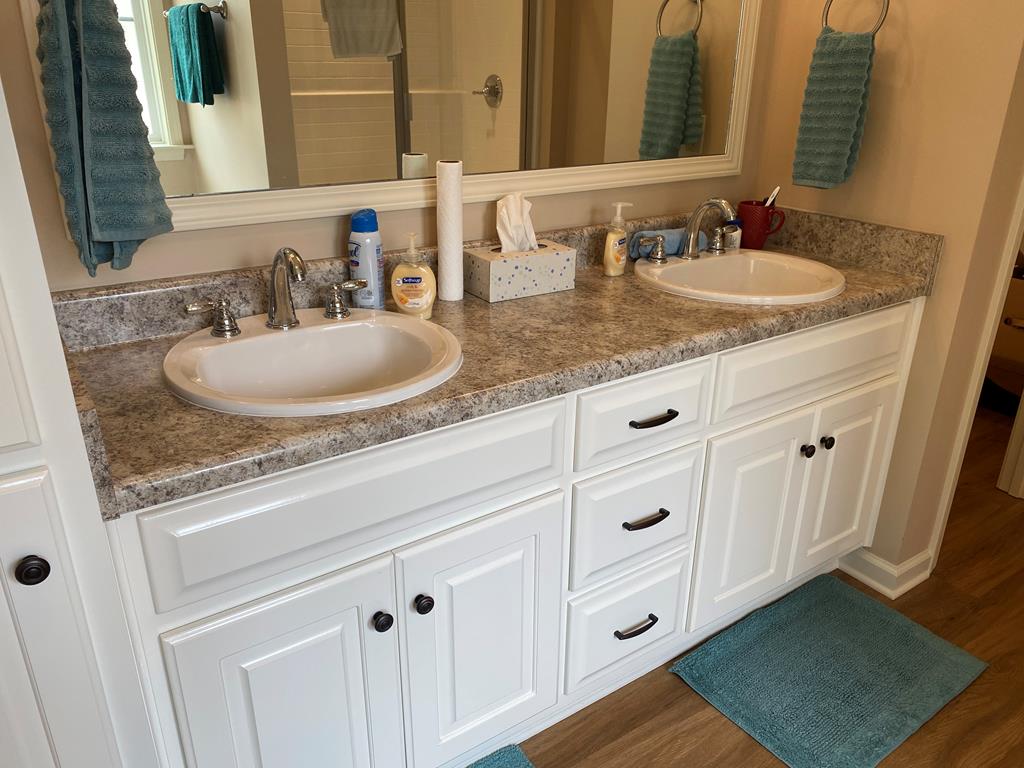 605 Cotton Ridge Lane Dothan, AL 36301 - Photo 24 of 42 Double Sinks