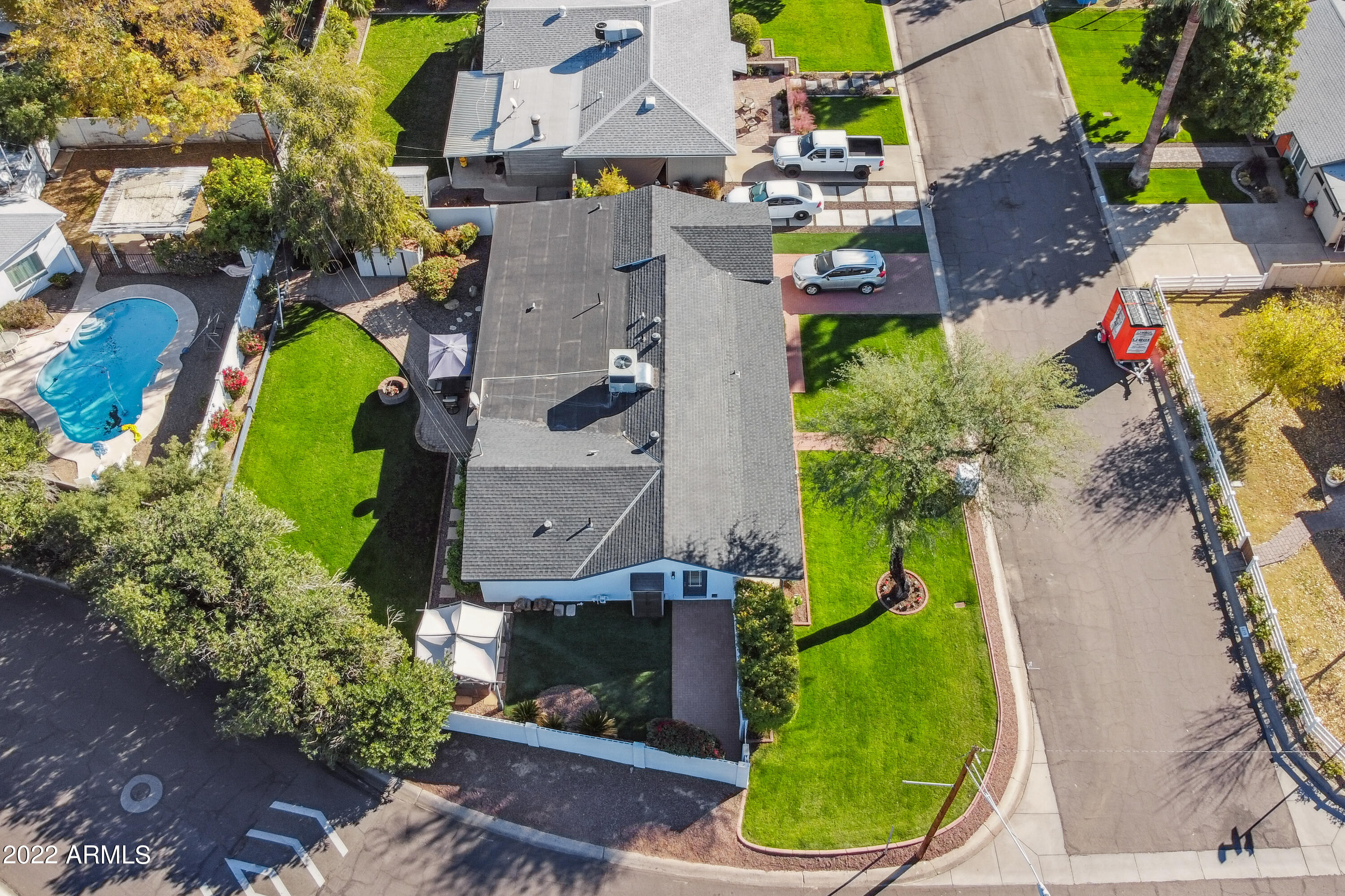 4218 East Piccadilly Road Phoenix, AZ 85018 - Photo 6 of 45 DJI_0917