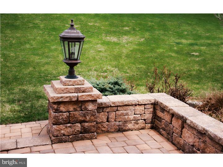 125 Rosepoint Road Glenmoore, PA 19343 - Photo 4 of 24 Gallery Image 4