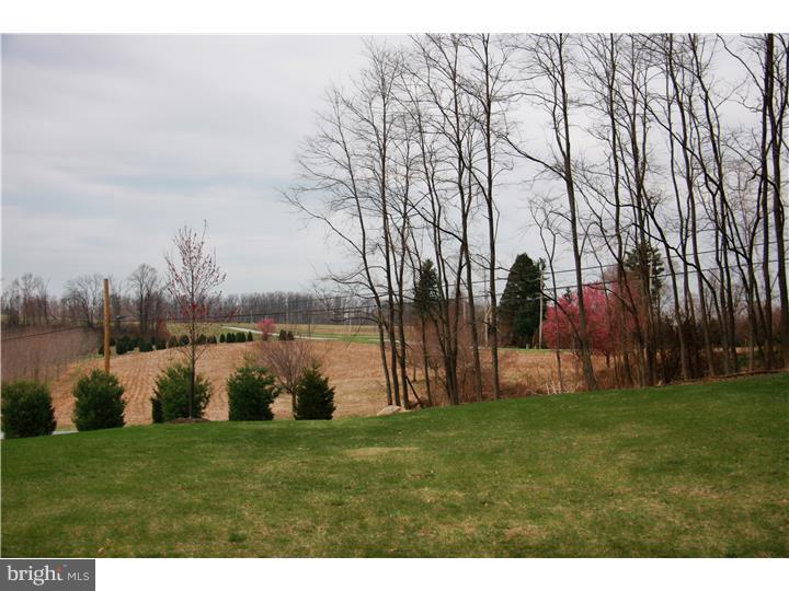 125 Rosepoint Road Glenmoore, PA 19343 - Photo 5 of 24 Gallery Image 5