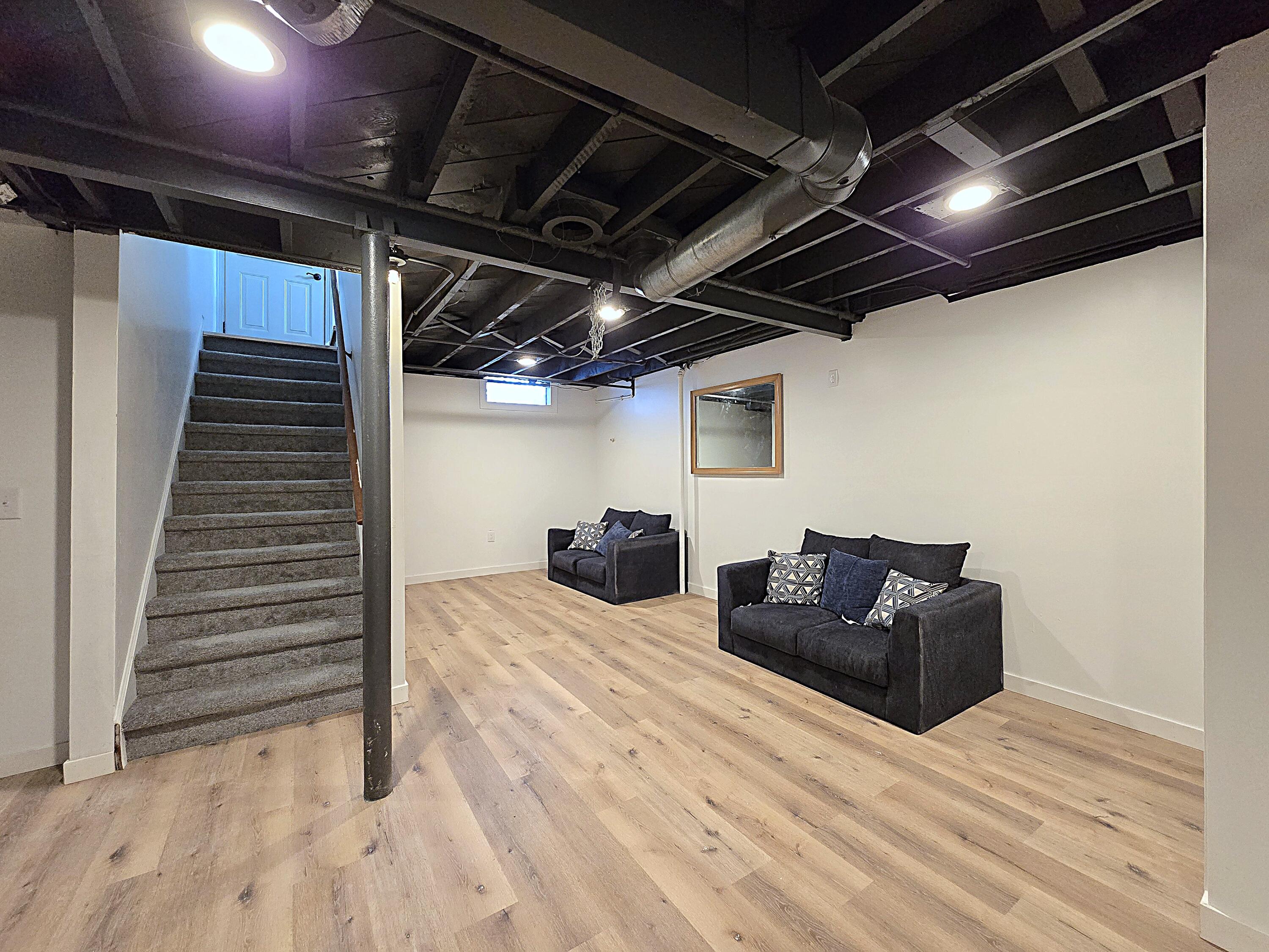 3334 North 92nd Street Milwaukee, WI 53222 - Photo 29 of 44 Rec Room