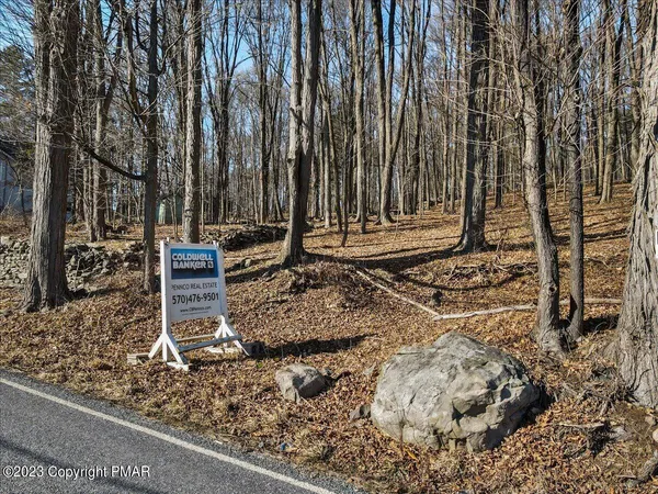 $420,000 | 150 Burton Road, Cresco, PA 18326