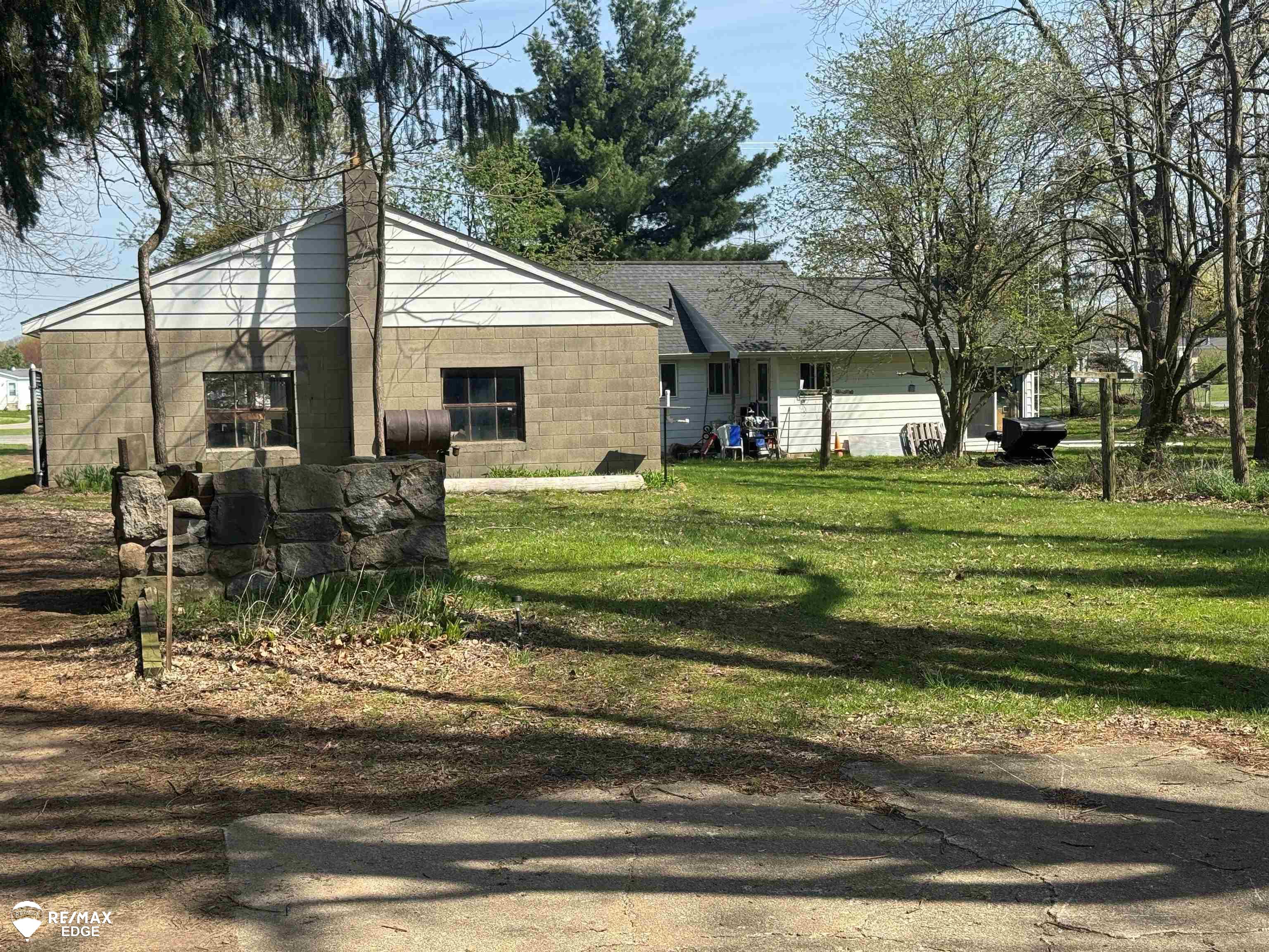 5262 East Coldwater Road Flint, MI 48506 - Photo 8 of 19