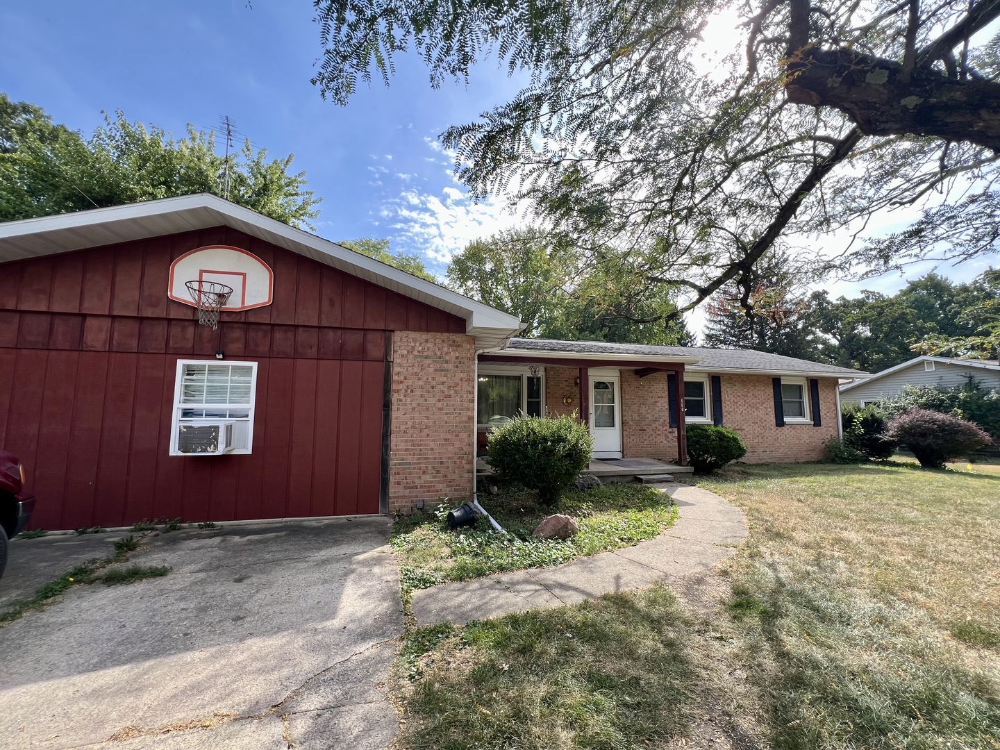 111 Magnolia Drive Villa Grove, IL 61956 - Photo 3 of 37 a view of a house with a yard