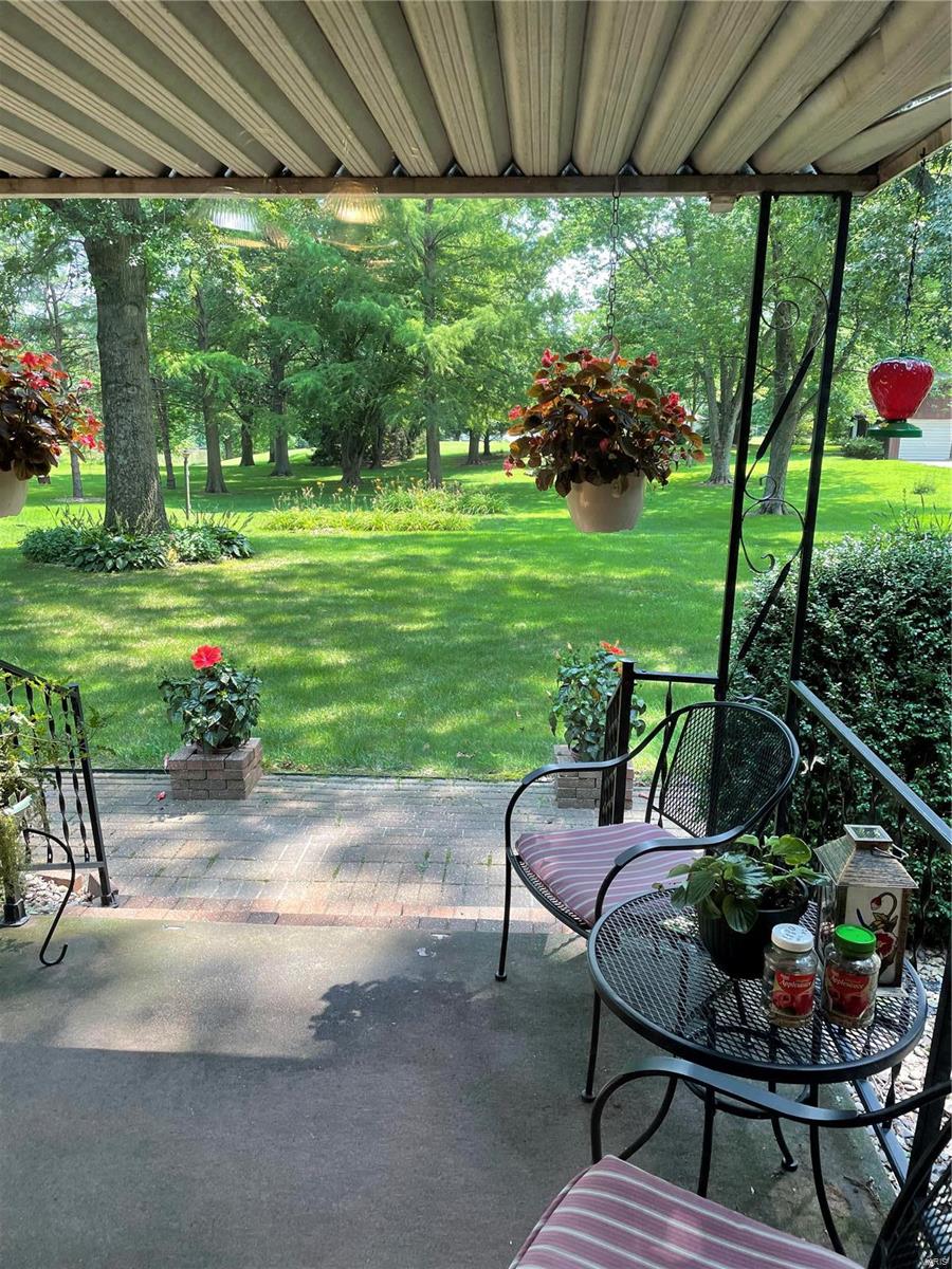 13822 St Rose Road Highland, IL 62249 - Photo 39 of 52