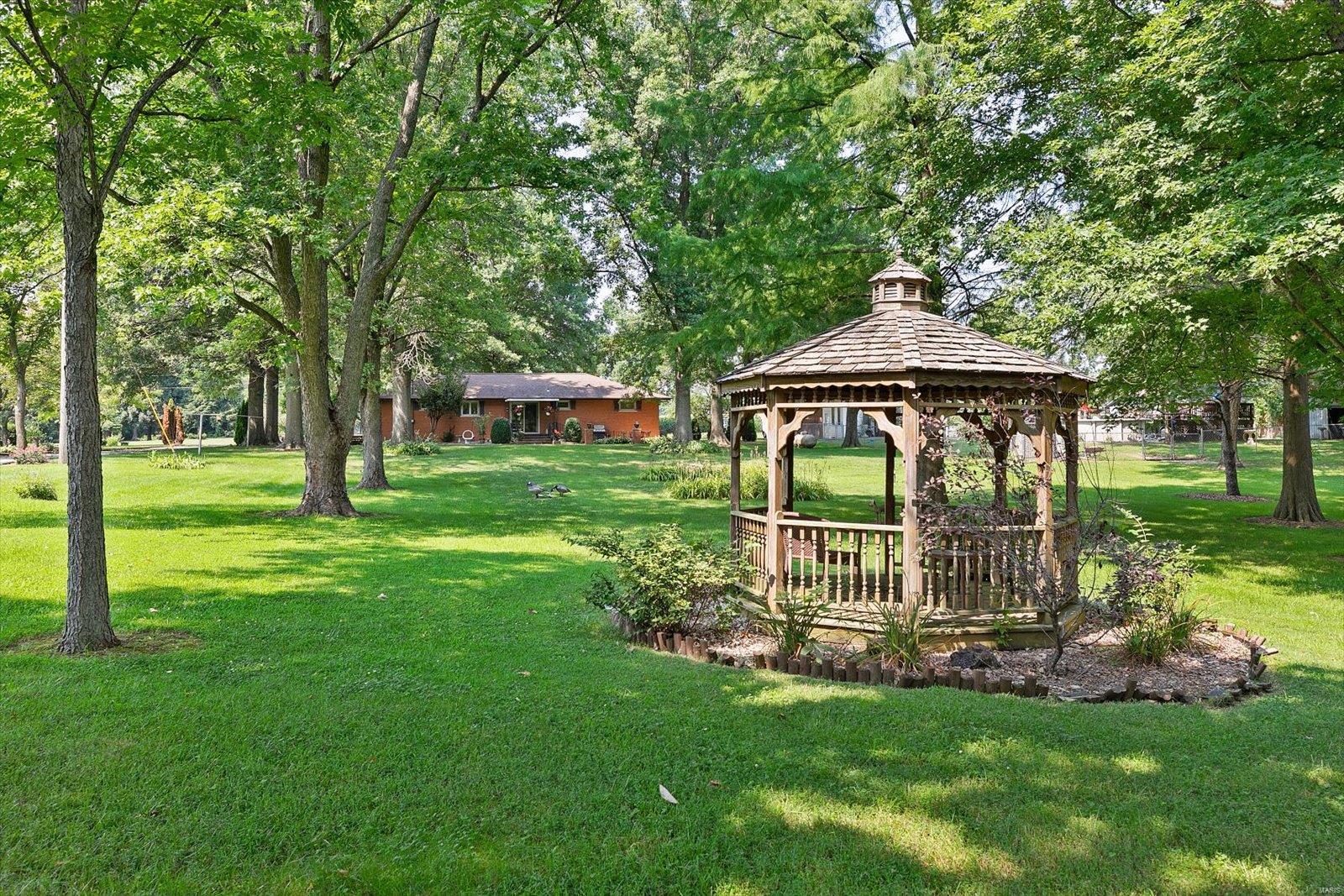13822 St Rose Road Highland, IL 62249 - Photo 50 of 52