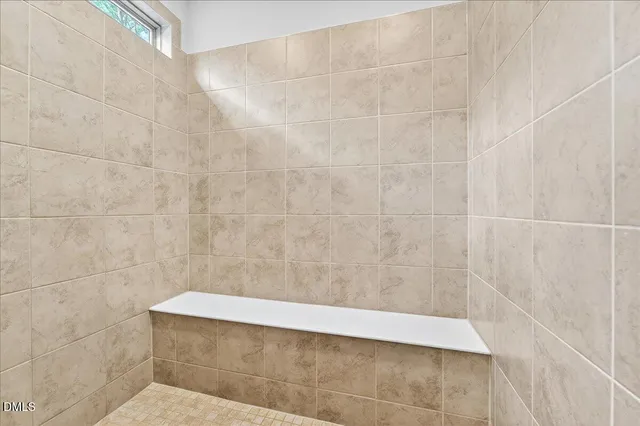 $749,999 | 609 Crooked Pine Drive, Cary, NC 27519