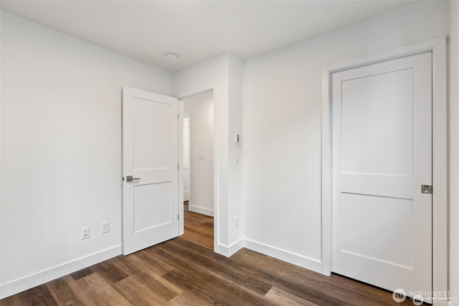 5259 Brooklyn Avenue Northeast Seattle, WA 98105 - Photo 14 of 40 a view of an empty room