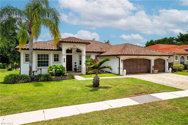 $579,999 | 3442 Allegheny Court, Naples, FL 34120