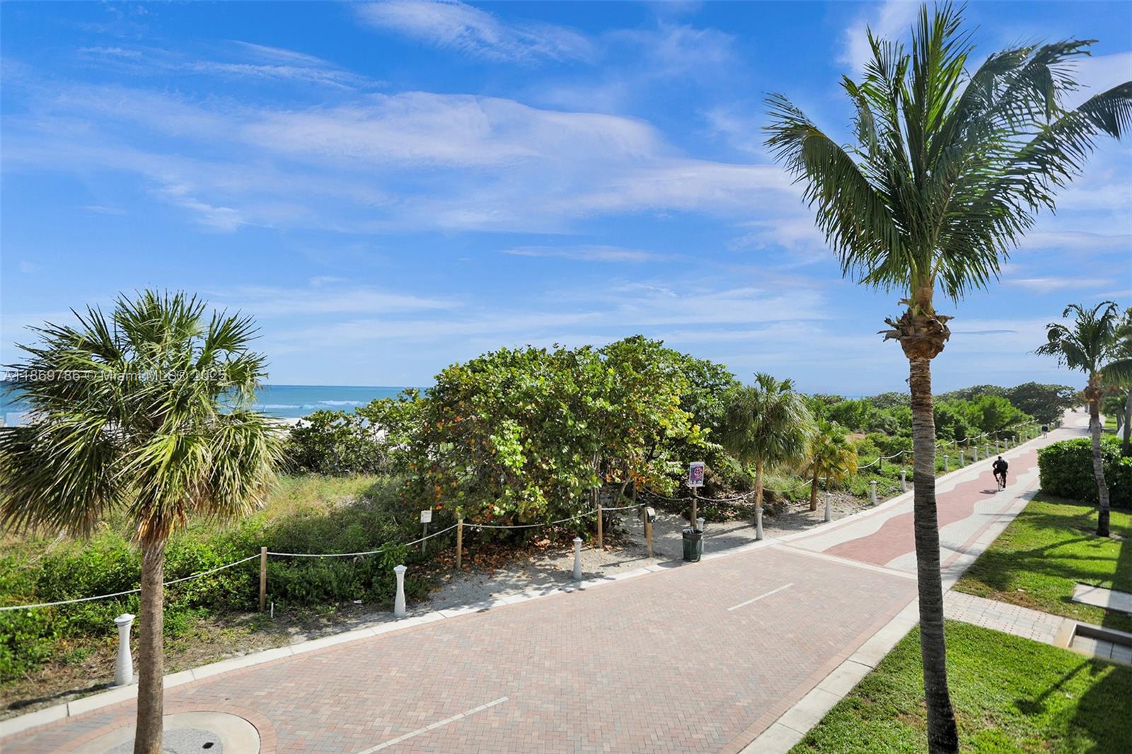 5701 Collins Avenue, Unit 1510 Miami Beach, FL 33140 - Photo 54 of 67 WALKING/BAKING/ ROLLERBLADE