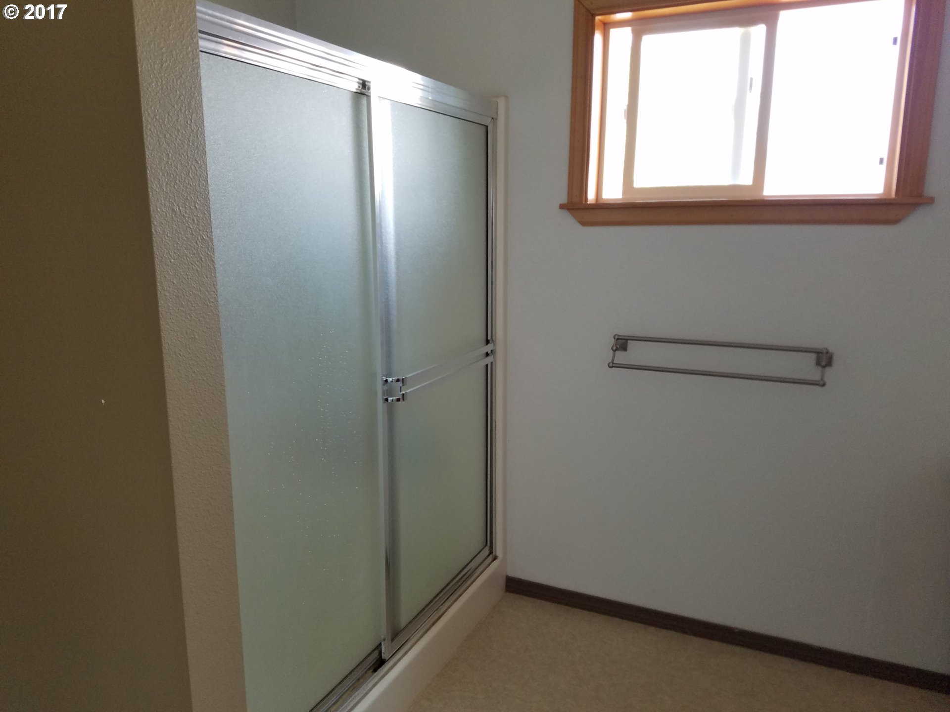 23372 South Reid Road Estacada, OR 97023 - Photo 18 of 29