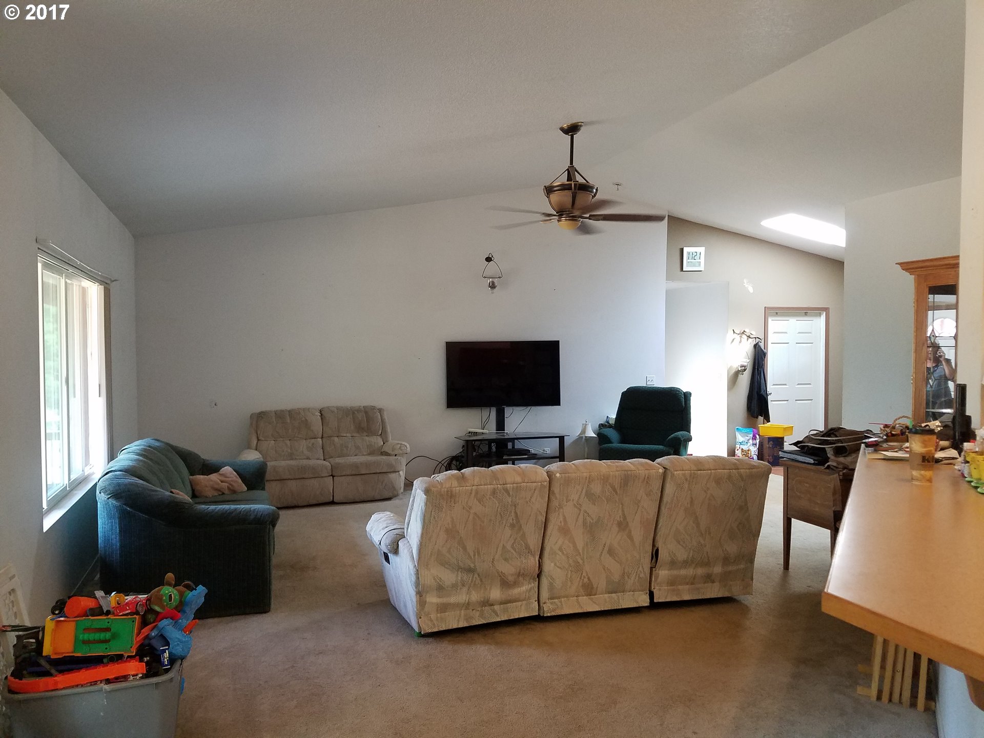 23372 South Reid Road Estacada, OR 97023 - Photo 5 of 29