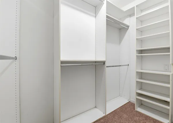 $3,300 | 4004 Montrose Boulevard, Unit 43, Houston, TX 77006