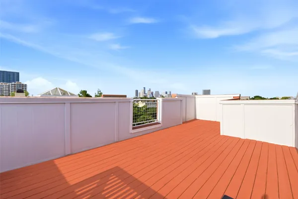 $3,300 | 4004 Montrose Boulevard, Unit 43, Houston, TX 77006
