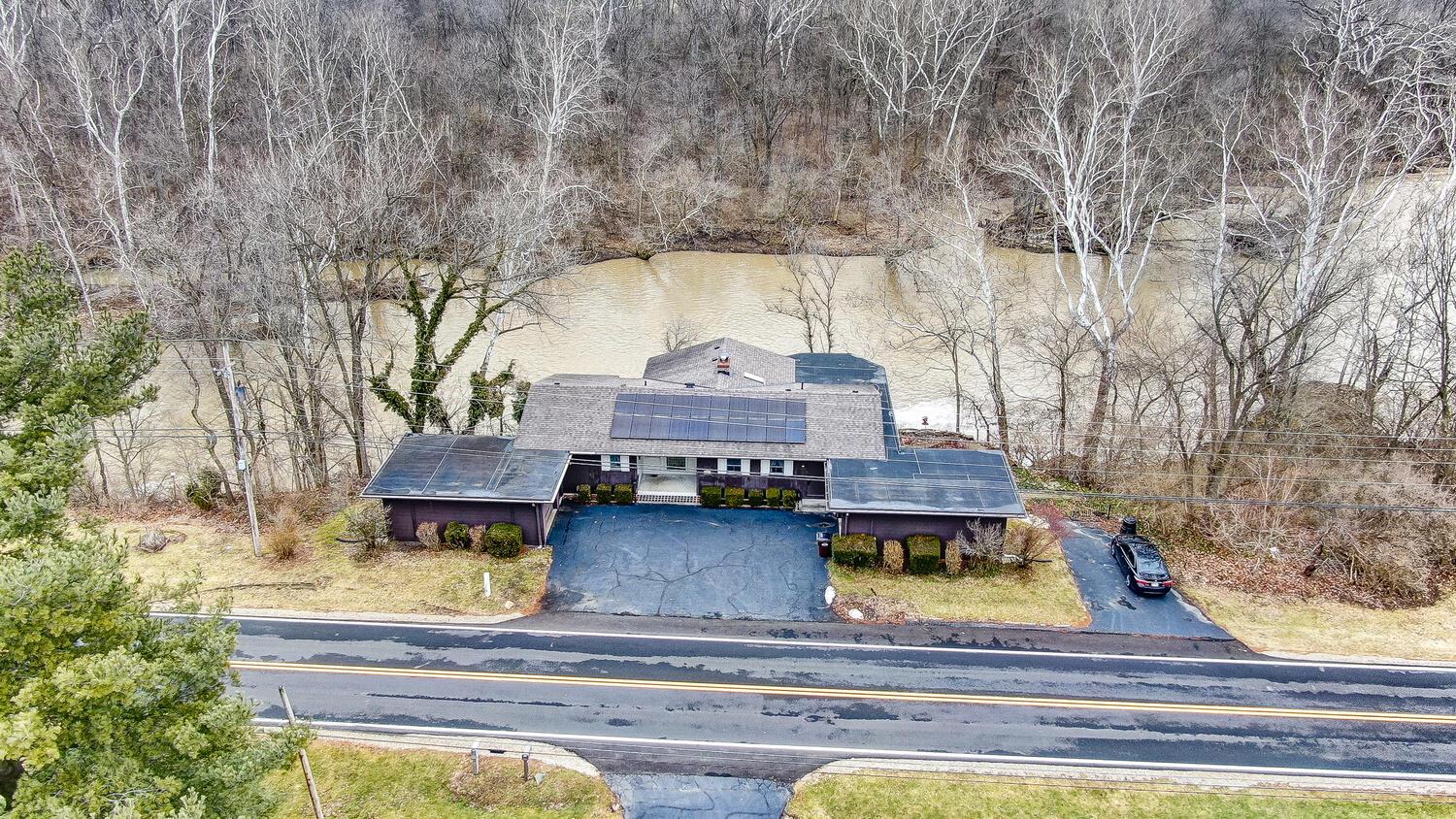 1901 Stratford Road Delaware, OH 43015 - Photo 2 of 55 50033658-002_web