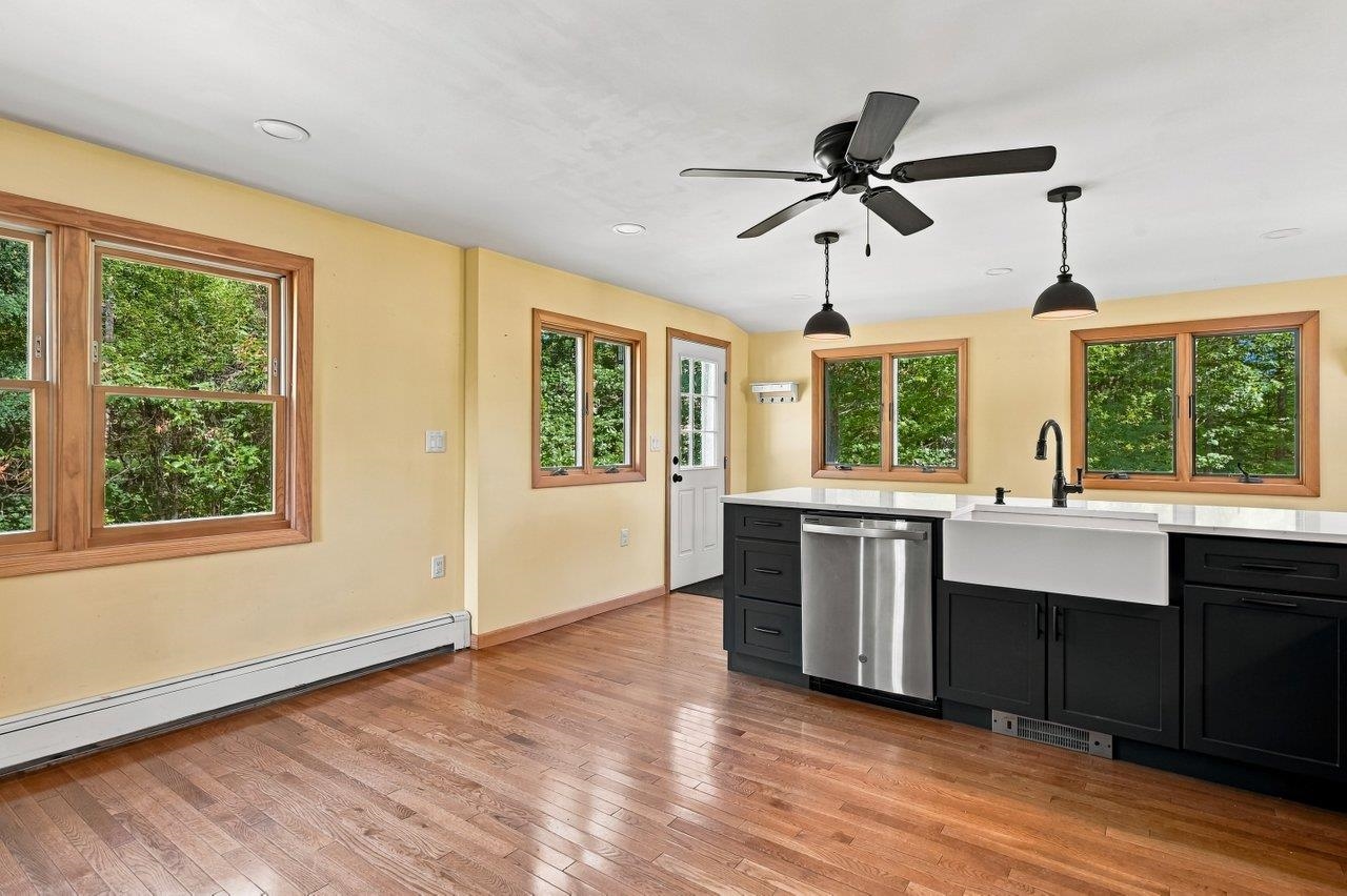 289 North River Road Lee, NH 03861 - Photo 7 of 35 Gallery Image 7