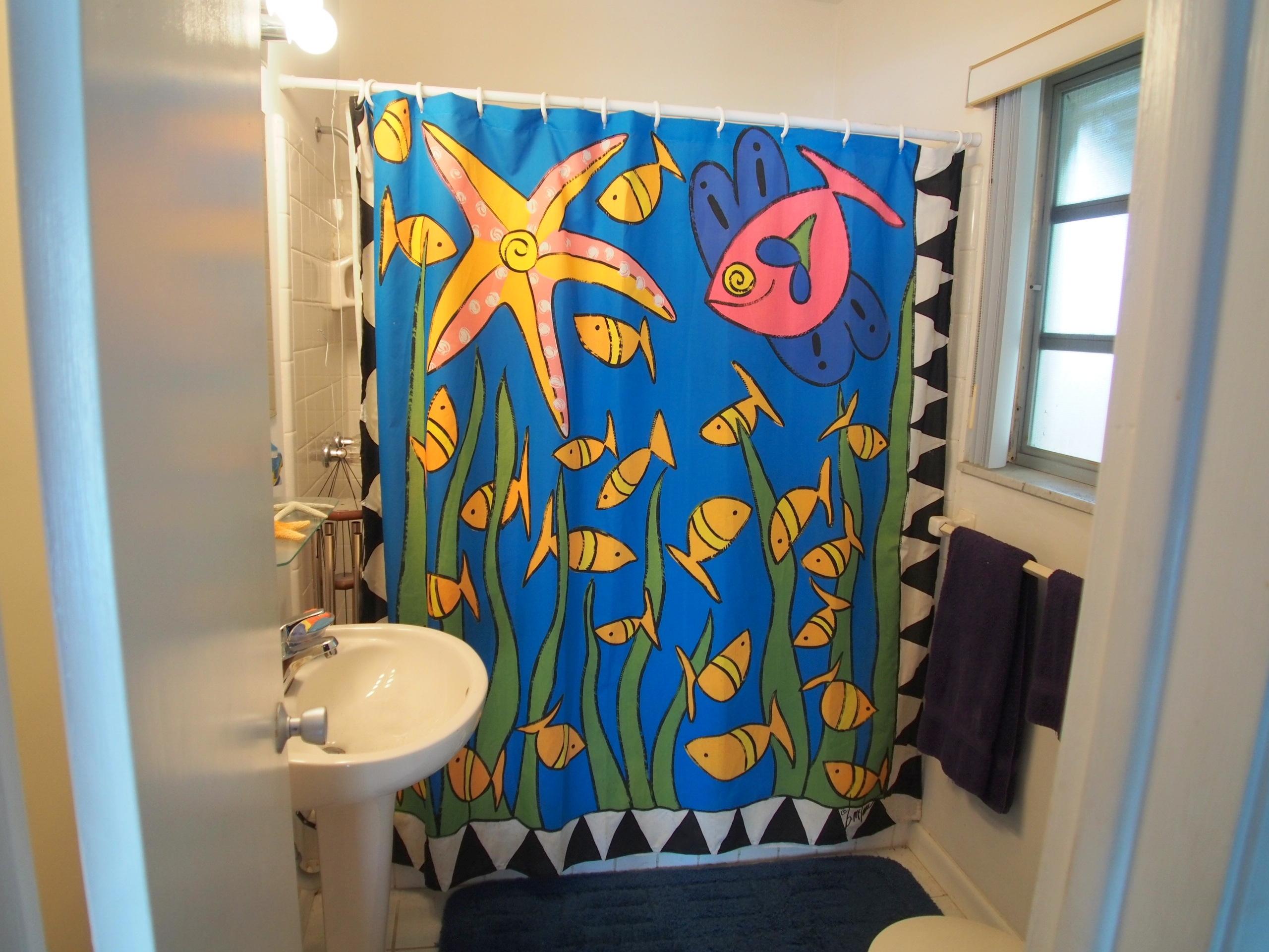 761 Northeast 69th Street Boca Raton, FL 33487 - Photo 30 of 44 Bathroom