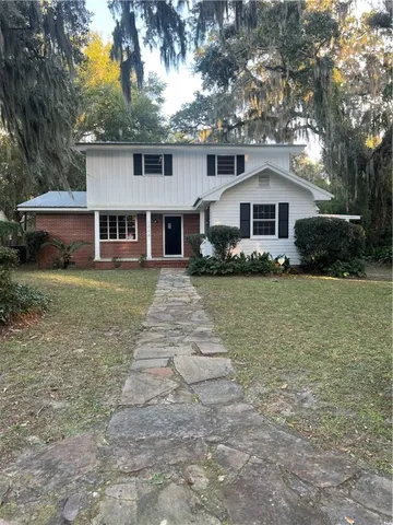 $2,800 | 1226 Magnolia Avenue, Brunswick, GA 31520