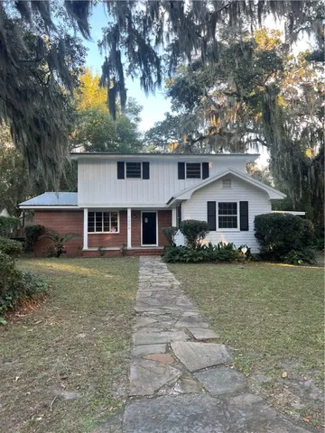 $2,800 | 1226 Magnolia Avenue, Brunswick, GA 31520